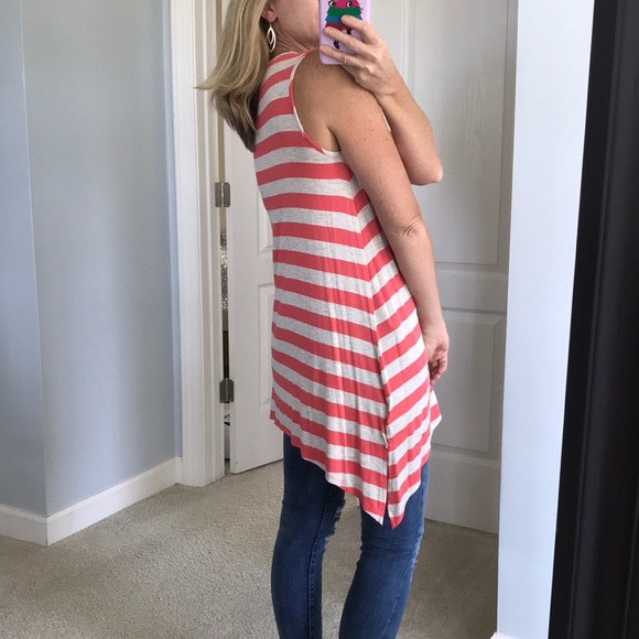 💙SIZE SM💙Coral & Cream Striped Tunic Top - Picture 3 of 8